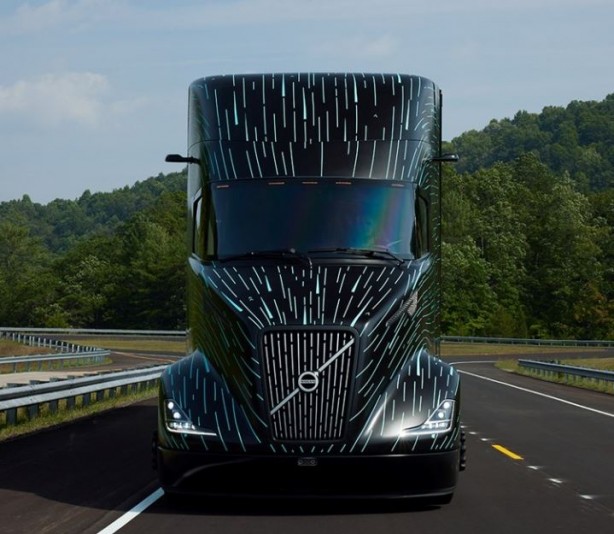 Foto - ABD’nin özel isteği: Tesla’dan iyi Volvo SuperTruck 2 ortaya çıktı