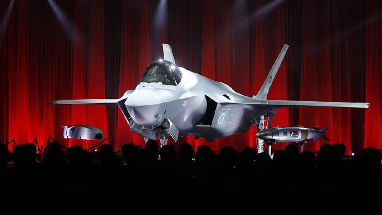 Foto - ABD'nin Türkiye'ye teklif ettiği F-35'ler oraya getiriliyor! Dünyaya ilan ettiler