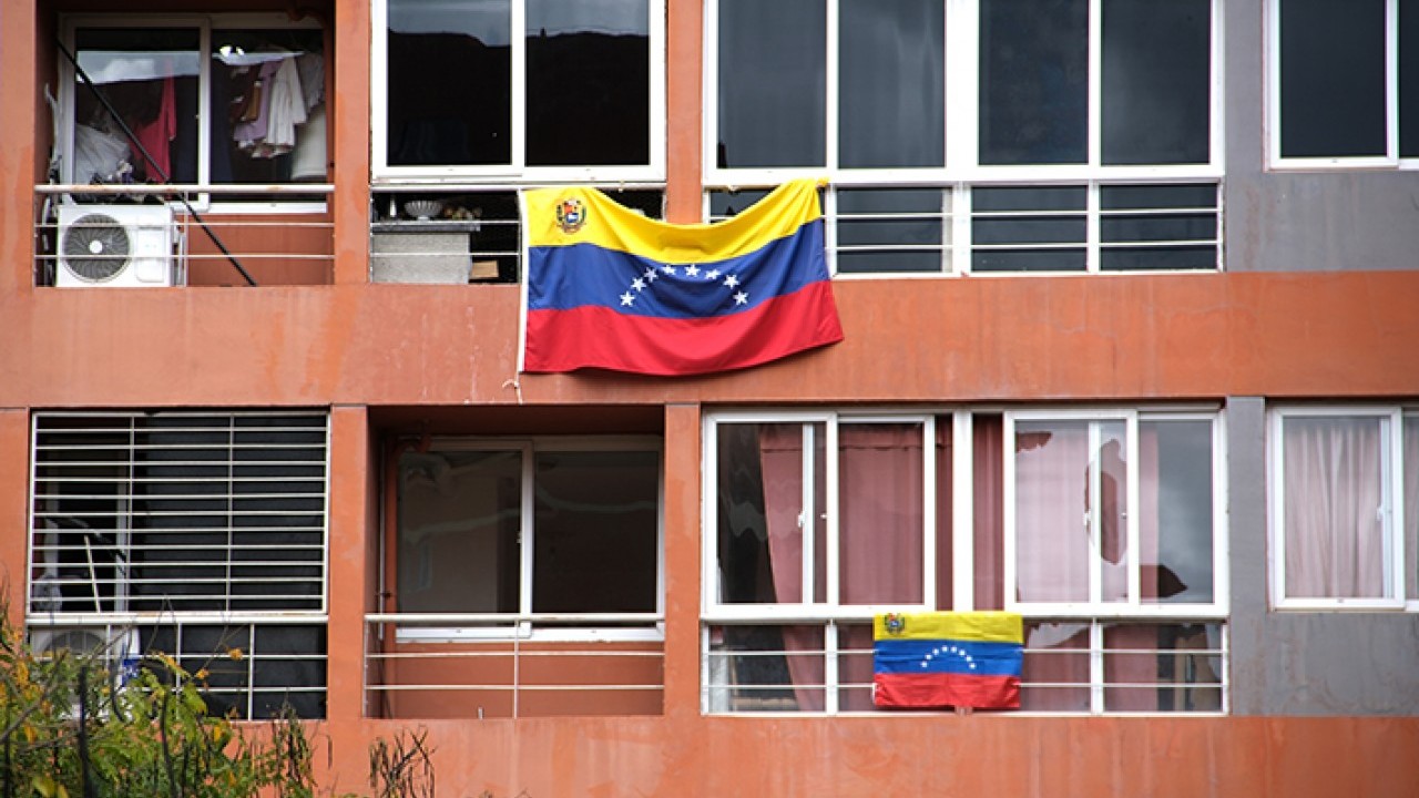 ABD'nin Venezuela saldırısında neler yaşanmış neler