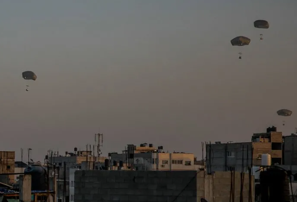 Foto - ABD'nin yardım aldatmacası! Yardımı bırak soykırımı durdur