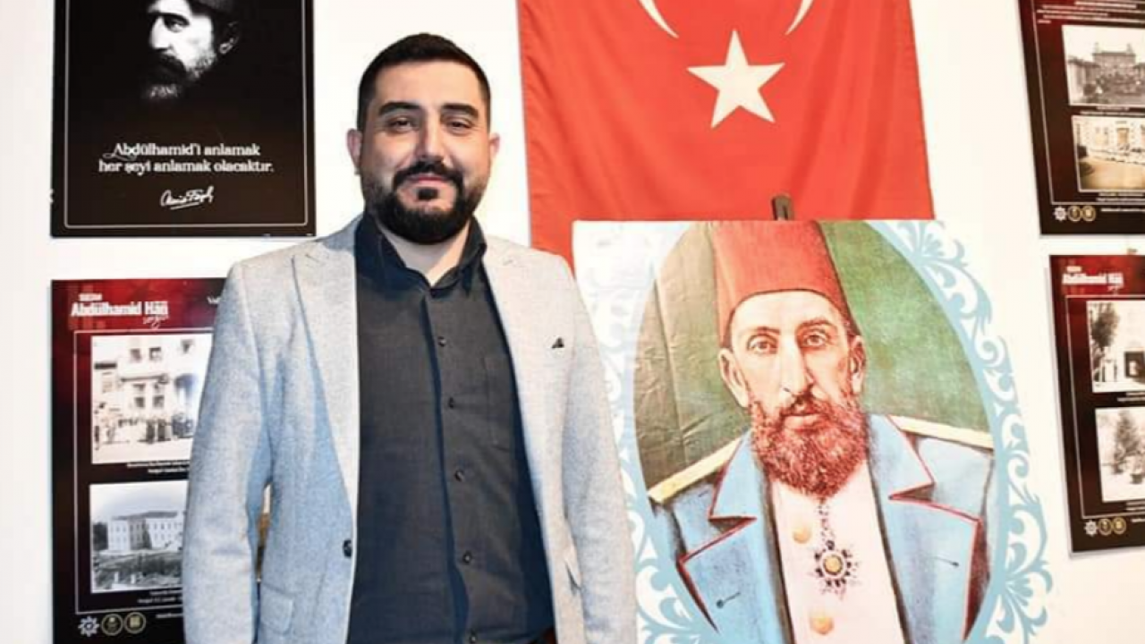 Abdülhamid Han Kültür Eğitim Derneği Genel Başkanı Turgay Yazıcı 'Hakikat Yükseldikçe İftiralar Çöküyor' diyerek duyurdu...