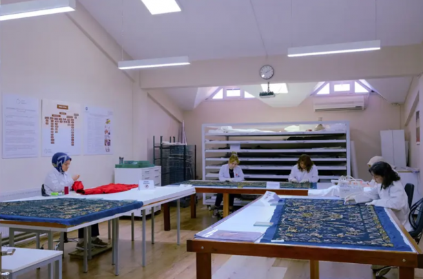 Foto - Abdülhamid Han'ın robdöşambrı restore edildi