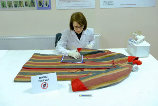 Foto - Abdülhamid Han'ın robdöşambrı restore edildi