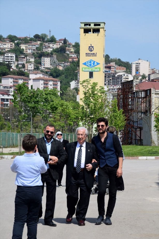 Foto - Abdülhamid'in torunları Payitaht Abdülhamid setinde 