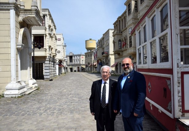 Foto - Abdülhamid'in torunları Payitaht Abdülhamid setinde 