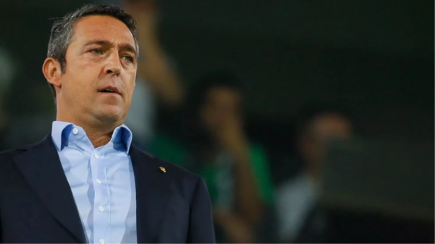 Foto - Abdulkadir Selvi, Ali Koç’u resmen doğduğuna pişman etti! "Siz FETÖ'nün hediye ananaslarını yerken…" diye başlayıp saydırdı babam saydırdı! Ali Koç, bu saatten sonra artık insan içine çıkamaz