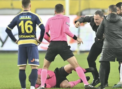 Foto - Abdulla Sönmez yazdı! Protokol bölümü çöküşte, çare Asi Sistemi...