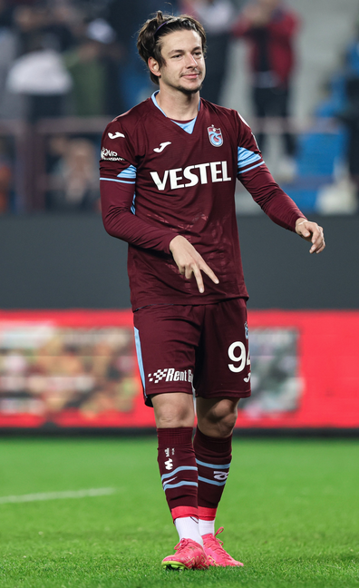 Foto - Abdullah Avcı'yı tehdit etmişti! Enis Destan'ın annesi ‘R’ yaptı