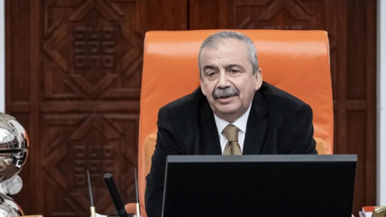 Abdullah Gül'den herkesi şaşırtan hamle! Az önce orada görüldü - Yeni Akit
