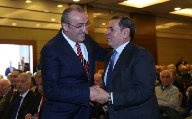 Foto - Abdurrahim Albayrak’tan Türkiye’yi şok eden iddia! "Gözlerimle gördüm" diyerek şaşkına çeviren olayı açıkladı