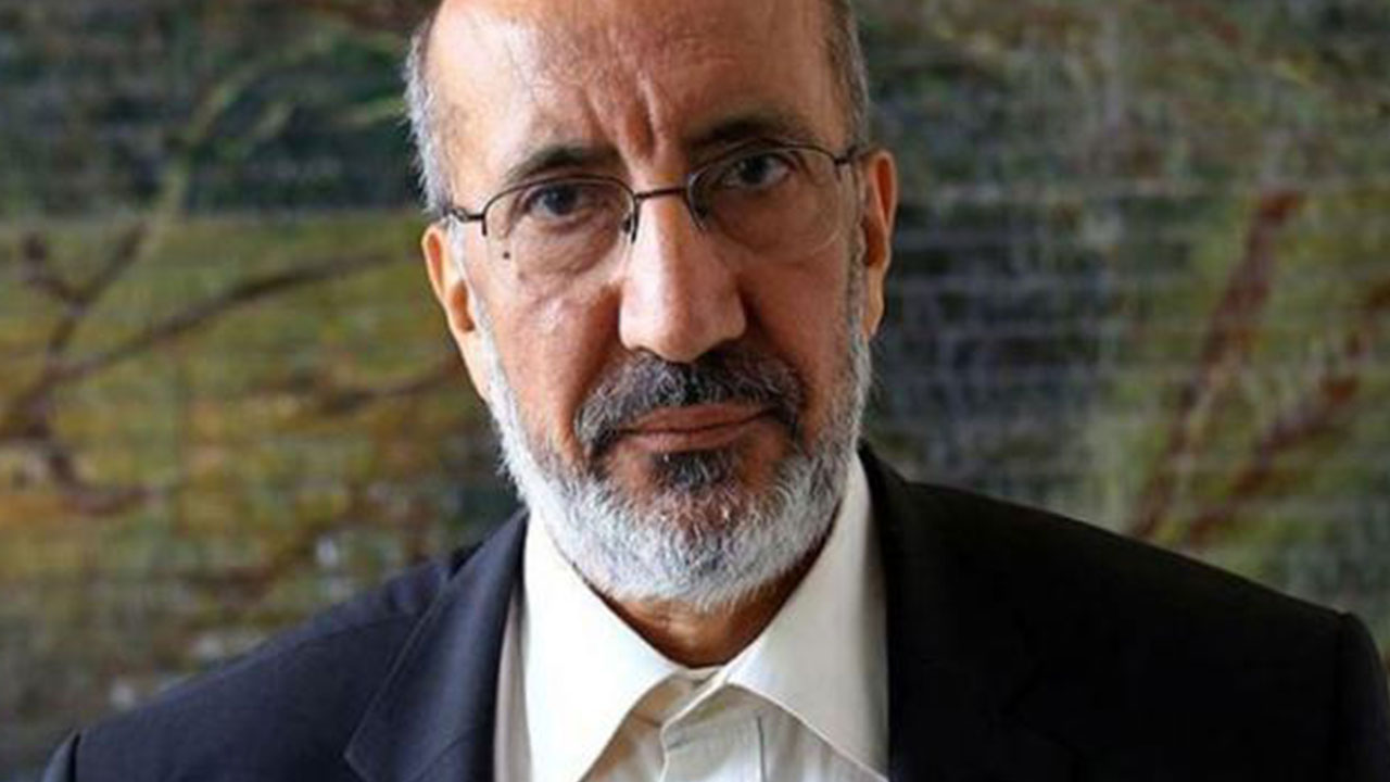 Abdurrahman Dilipak isim vererek tepki gösterdi: Namaz kılıyor ve karısının da başı örtülü