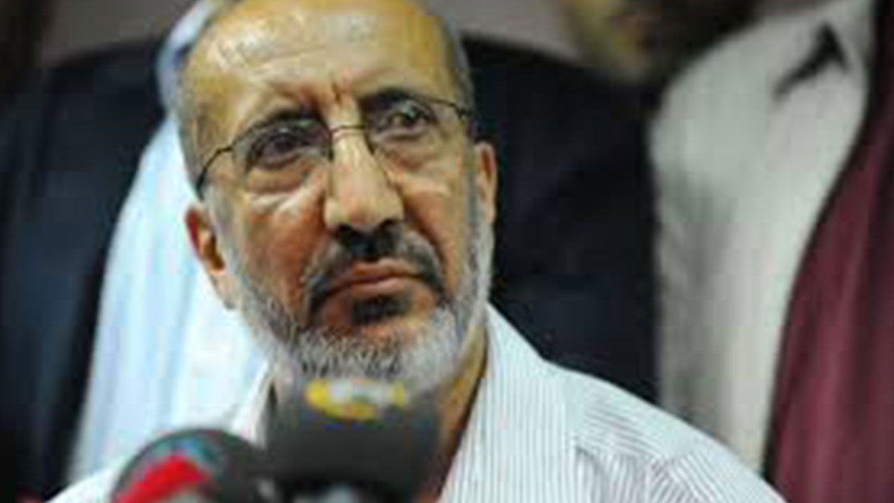 Foto - Abdurrahman Dilipak 'Kıyamet alametlerinden biri daha gerçekleşiyor' diyerek şok etti