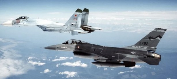Foto - ABD'ye ait F-16 savaş uçağı düştü! 29 Kasım'da da böyle bir durum yaşanmıştı! 8 asker hayatını yitirmişti!