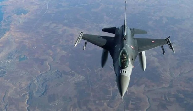 Foto - ABD'ye ait F-16 savaş uçağı düştü! 29 Kasım'da da böyle bir durum yaşanmıştı! 8 asker hayatını yitirmişti!
