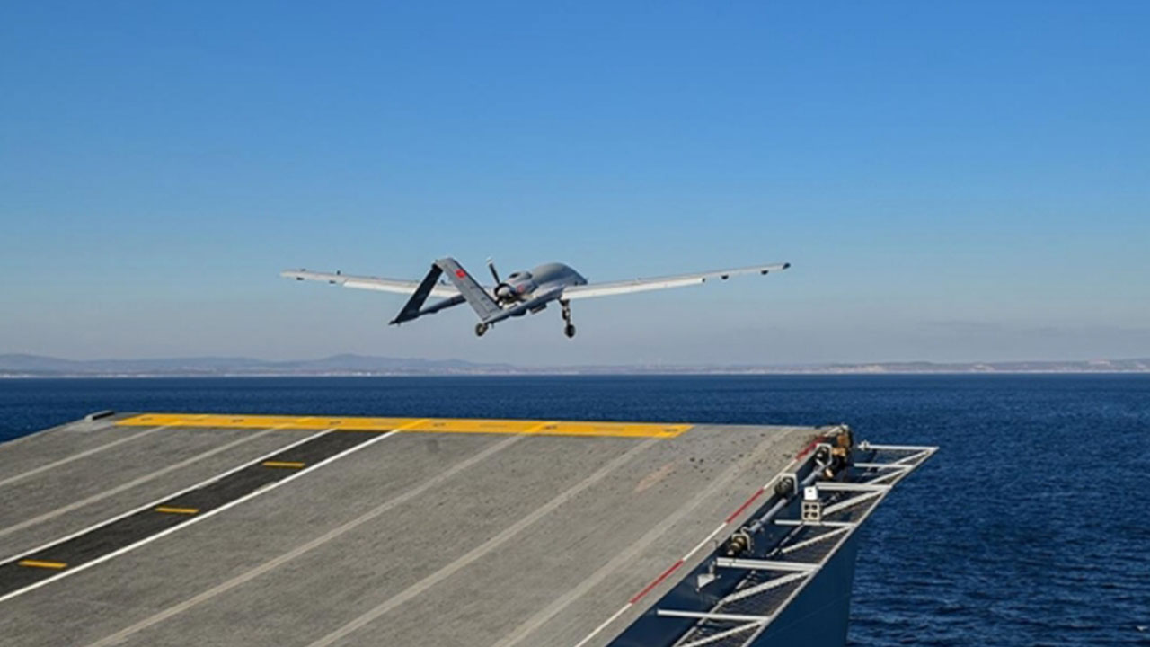 Foto - ABD'yi çılgına çevirecek gelişme: Bayraktar TB3 SİHA almak için Türkiye'ye geliyorlar