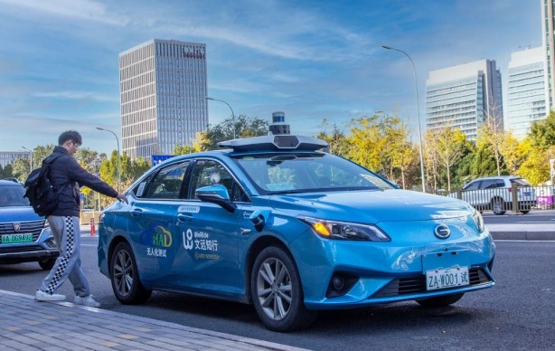 Foto - ABD'yi şok eden adım! Çinli robotaksi şirketi faaliyete geçiyor