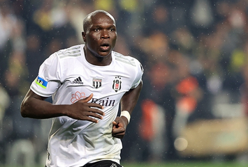 Foto - Aboubakar ile ilgili şaşırtan açıklama! Yırtın şu adamın sözleşmesini! Beşiktaş babasının çiftliği değil...