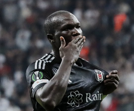 Aboubakar resmen açıkladı! Yönetime iletti: Bir an önce yırtın şu saygısızın sözleşmesini...