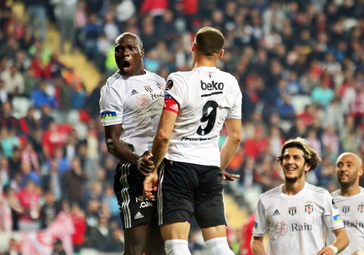 Aboubakar'ın vatandaşı Beşiktaş'a geliyor! Şok eden uyarı: Büyük fırsatın detayları ortaya çıktı