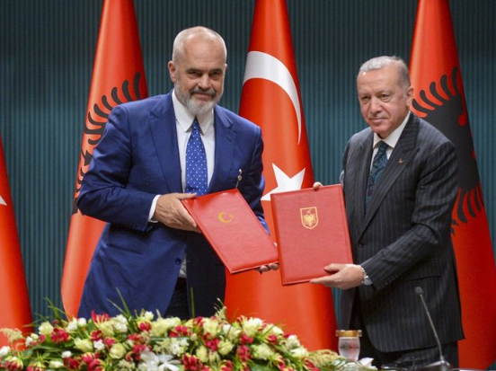 Foto - AB’ye Türkiye tepkisi! Bu sözler Yunanistan’a damga vurdu: Erdoğan olağanüstü bir iş yaptı!