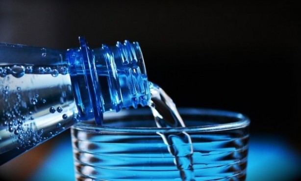 Foto - Aç karnına içilen suyun muhteşem etkisi