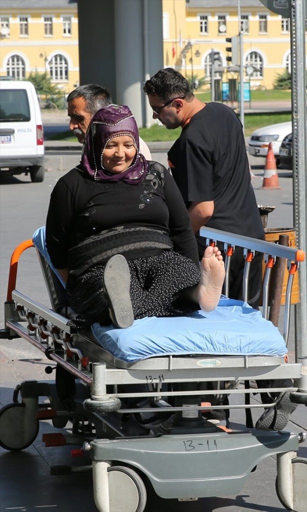 Foto - Acemi kasaplar hastanenin yolunu tuttu!