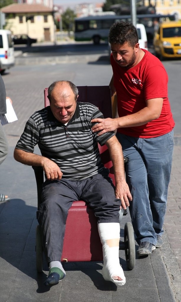 Foto - Acemi kasaplar hastanenin yolunu tuttu!