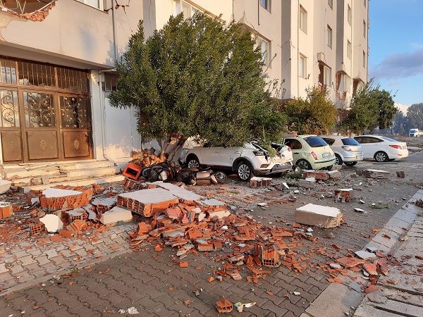Foto - Acı gerçeği böyle ifade etti: "Hatay haritadan silinmiş"