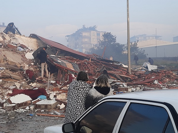 Foto - Acı gerçeği böyle ifade etti: "Hatay haritadan silinmiş"
