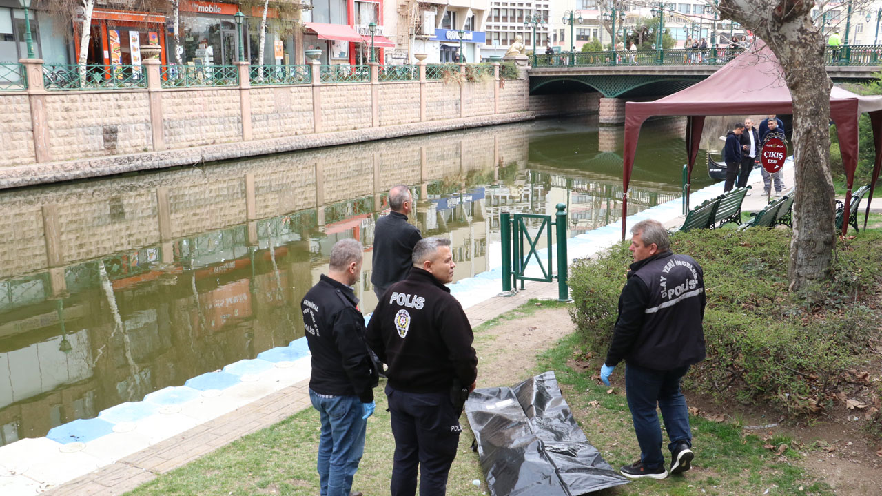 Foto - Acı haber geldi! Alzheimer hastasının cansız bedeni Porsuk Çayı’nda bulundu