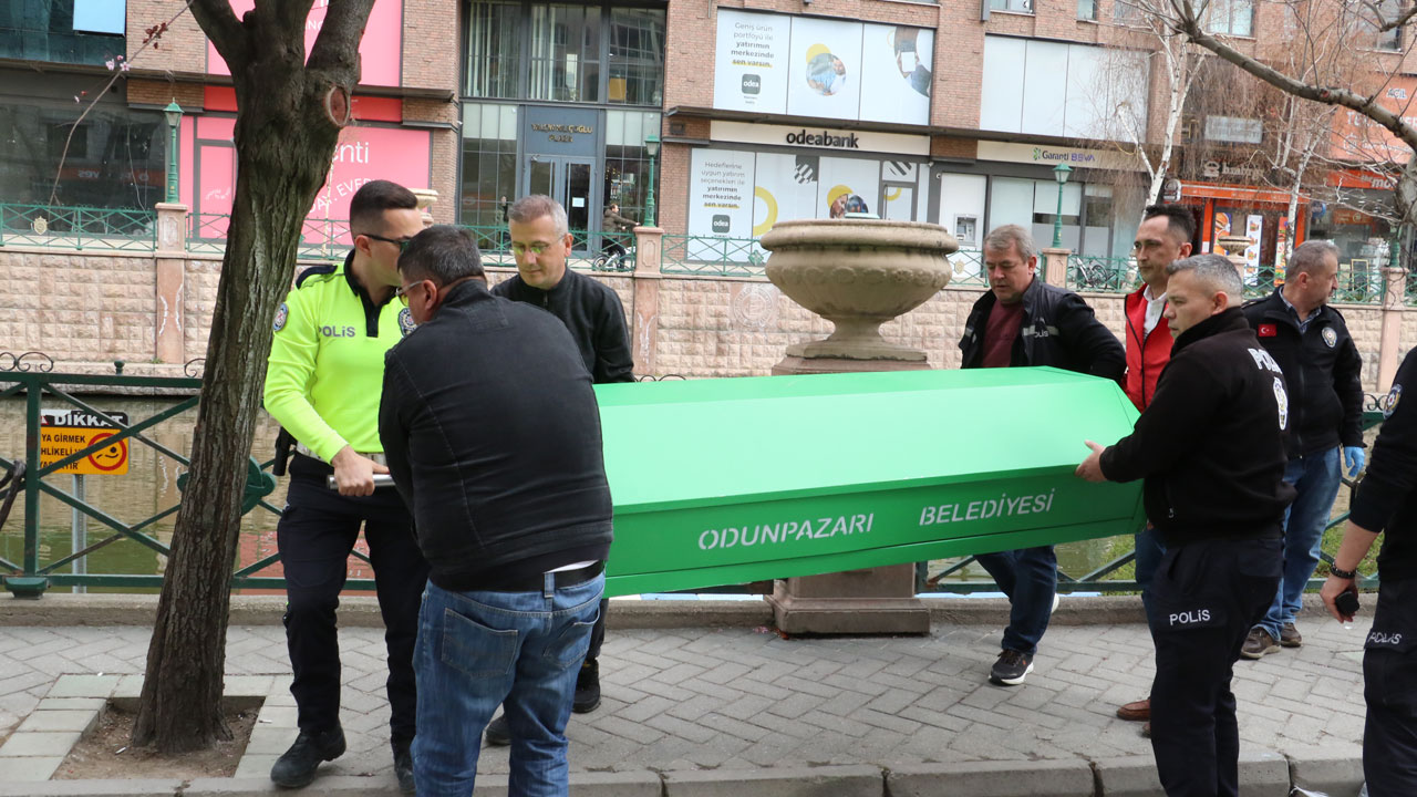 Acı haber geldi! Alzheimer hastasının cansız bedeni Porsuk Çayı’nda bulundu