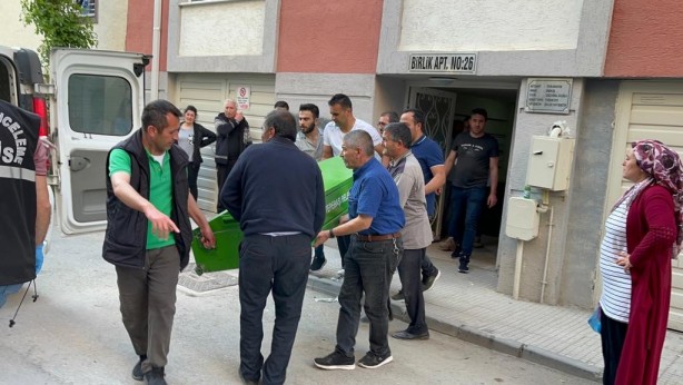 Foto - Acı ölüm! Odasının camını silerken düşen kadın hayatını kaybetti