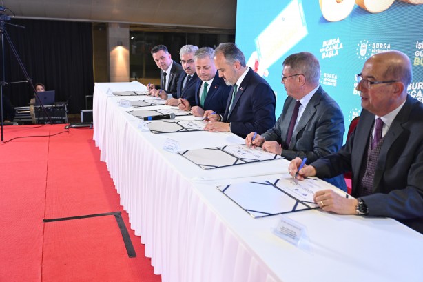 Foto - Açıklama akşam saatlerinde Bursa'da yapıldı! Hükümet emeklilere müjdeyi ilan etti