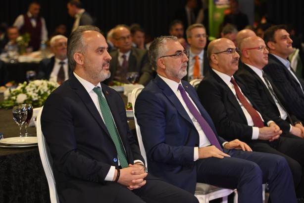 Foto - Açıklama akşam saatlerinde Bursa'da yapıldı! Hükümet emeklilere müjdeyi ilan etti