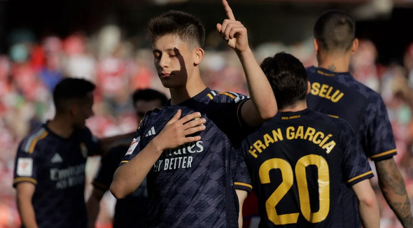 Foto - Açıklaması gündem olmuştu! Ve artık Arda ikon olma yolunda tam gaz devam ediyor! Taklit ettiler...