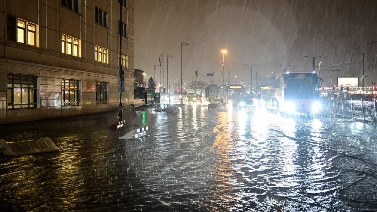 Foto - Acil durum! 48 il için sarı, 5 il için turuncu kodlu uyarı!