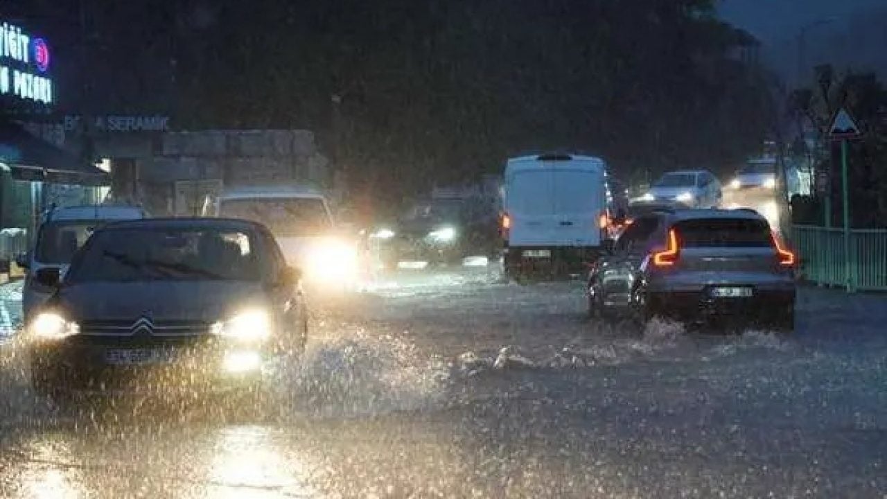 Foto - Acil durum! 48 il için sarı, 5 il için turuncu kodlu uyarı!