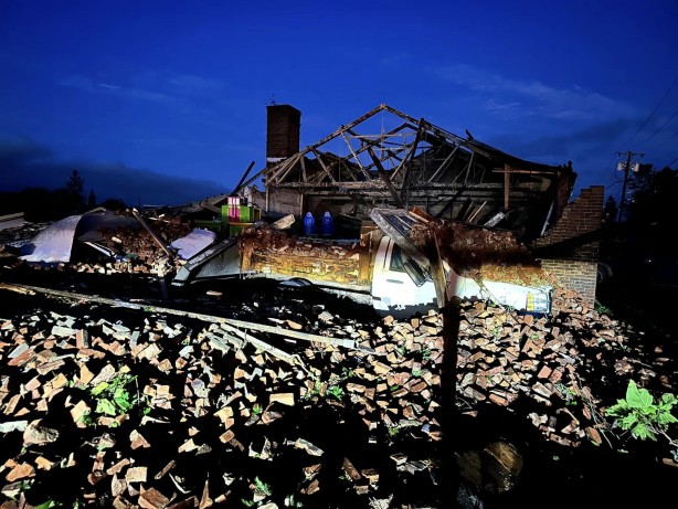 Foto - Acil durum ilan edildi! New York'u hortum vurdu