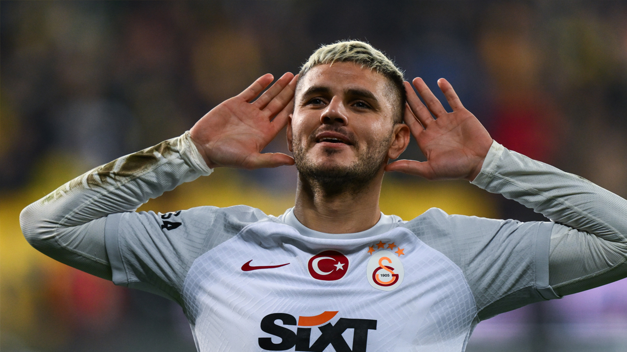 Acil olarak toplantıya alın şu adamı artık! Ayıp yahu ayıp! Skandal: Galatasaray bu ayıba ne diyecek!