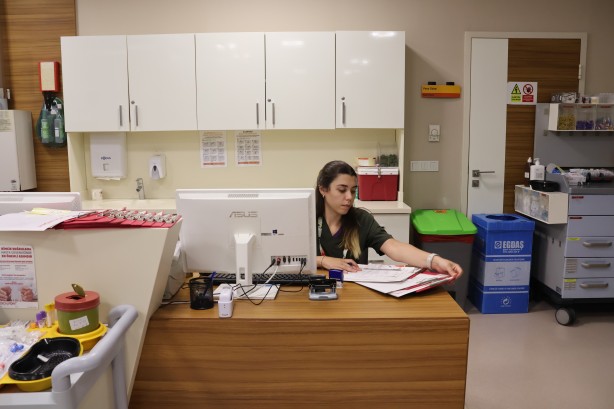 Foto - Acil servisler; ishal, bulantı ve kusma vakalarıyla dolup taşıyor