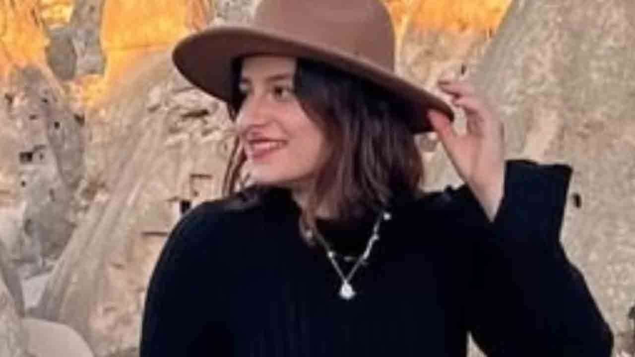 Foto - Acılı annenin kızı da hayali de gitti: ‘Memur olup beni hacca götürecekti’