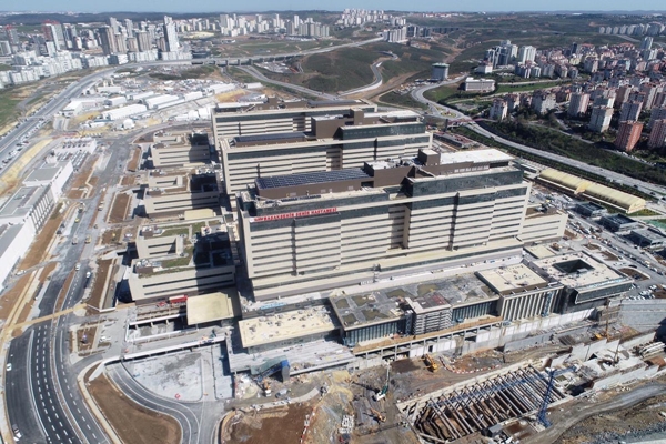 Foto - Açılışına artık saatler kaldı! Başakşehir Şehir Hastanesi'nin son hali havadan böyle görüntülendi