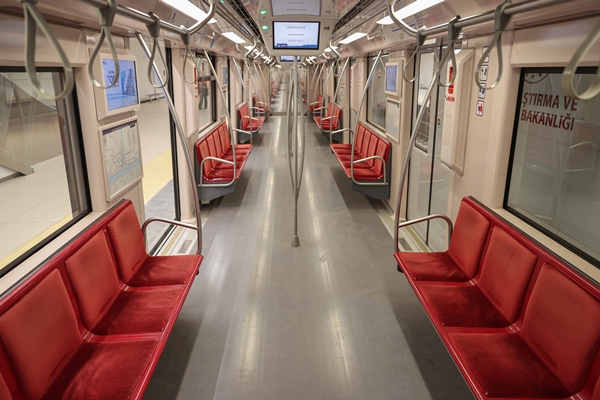 Foto - Açılışına artık saatler kaldı! Yeni metro istasyonunda müthiş görüntü