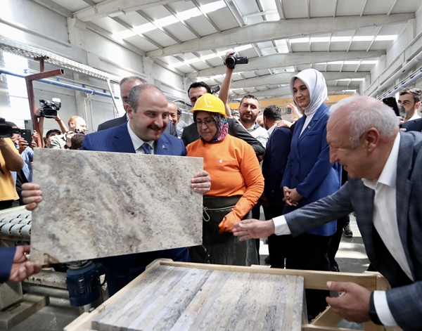 Foto - Açılışını bizzat Bakan Mustafa Varank yaptı... Yüzde 90'ı ihraç ediliyor