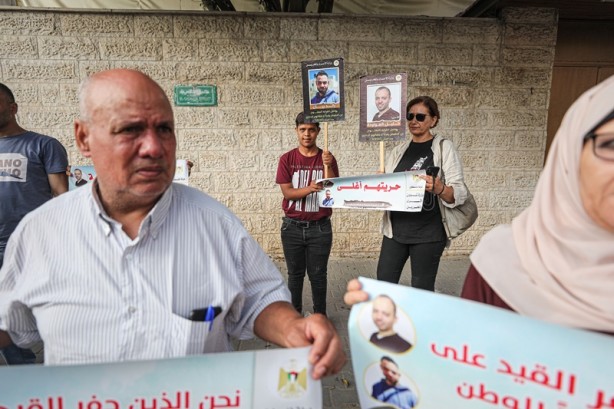 Foto - Açlık grevindeki Filistinli tutuklular için destek gösterisi! Acil müdahale çağrısı