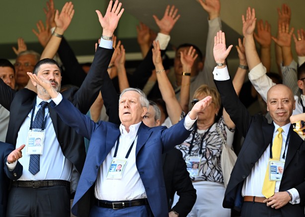 Foto - Acun Ilıcalı haddini aştı ve Aziz Yıldırım’a sataştı: Başkan olursanız Mourinho ile nasıl çalışacaksınız?