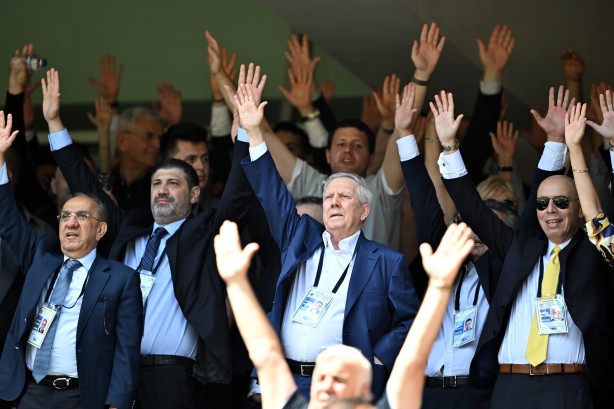 Foto - Acun Ilıcalı haddini aştı ve Aziz Yıldırım’a sataştı: Başkan olursanız Mourinho ile nasıl çalışacaksınız?