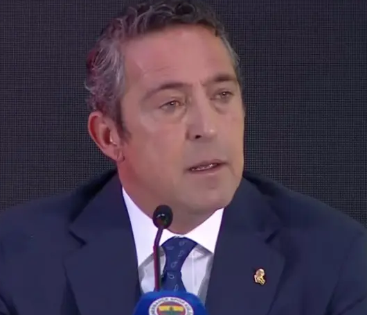 Foto - Acun Ilıcalı Survivor’dan bıktı ve Fenerbahçe’ye geldi! Fenerbahçe Başkanı Ali Koç'tan büyük sürpriz! Resmen belli oldu