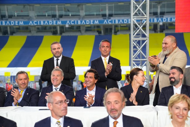 Foto - Acun Ilıcalı’dan skandal iddialara cevap Samandıra’da… Bir daha tekrarlanmayacak dedi ve…