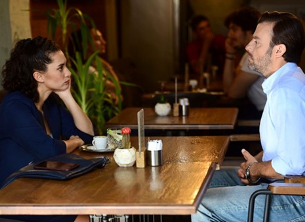 Foto - Acun Ilıcalı'nın kanalındaki tartışma çıkaran 'Kırmızı Oda' isimli diziye sert eleştiri